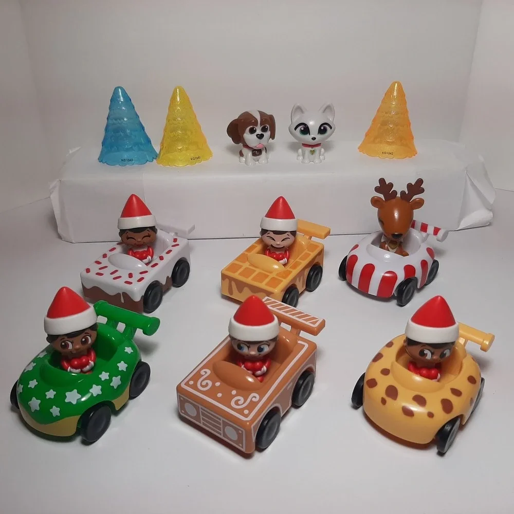 Elf on the Shelf Elf Pets Minis Lot of 17 Pieces Elves Pets Cars Trees